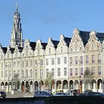 Lägenhet La Bulle Arrageoise - Grand Place - Spacieux - Lumineux - Lit King Size - Wifi - Parking Public