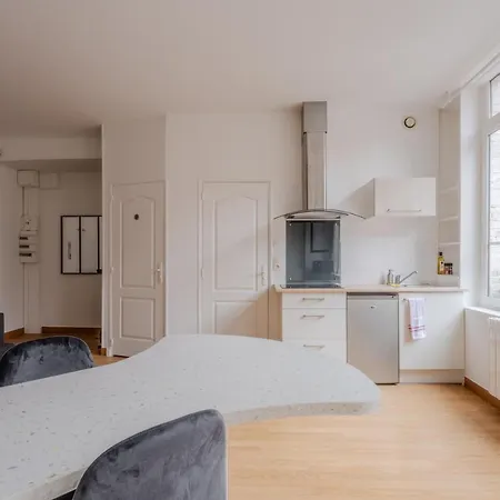 La Bulle Arrageoise - Grand Place - Spacieux - Lumineux - Lit King Size - Wifi - Parking Public *