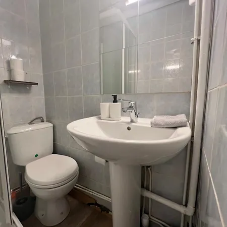 Apartamento La Bulle Arrageoise - Grand Place - Spacieux - Lumineux - Lit King Size - Wifi - Parking Public Arras